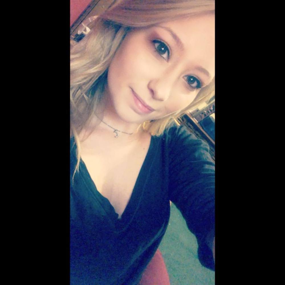 Meet your Posher, Stephanie